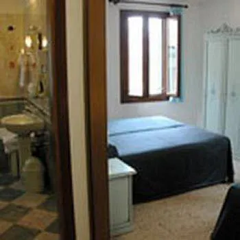 Ca' San Marcuola 1 Pensión Venecia